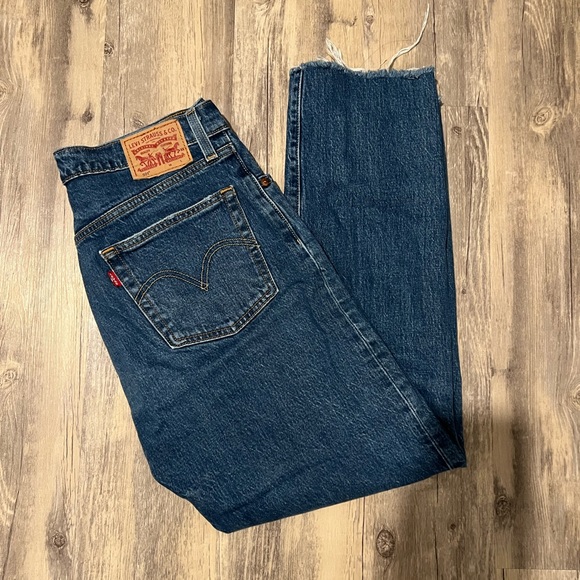 Levi’s 501 Jeans - Picture 1 of 5